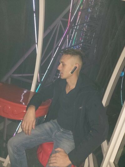  Bielany Wroclawskie,   Yarik, 34 ,   ,   