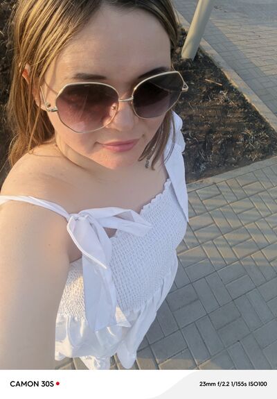  ,   Tamara, 34 ,   c 