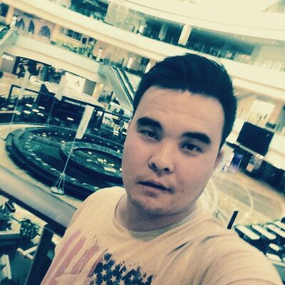  -,   Alex, 33 ,   