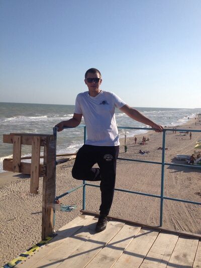  ,   Aleksandr, 33 ,   ,   , c 