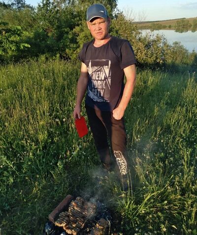  ,   Yury, 33 ,   ,   , c 