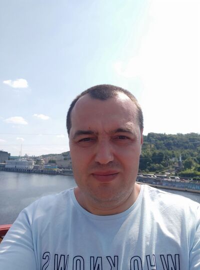 ,   Vasiliy, 45 ,   ,   