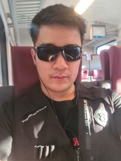  ,   Joni, 29 ,   ,   