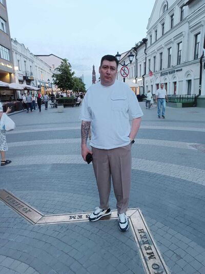  ,   Denis, 36 ,   ,   