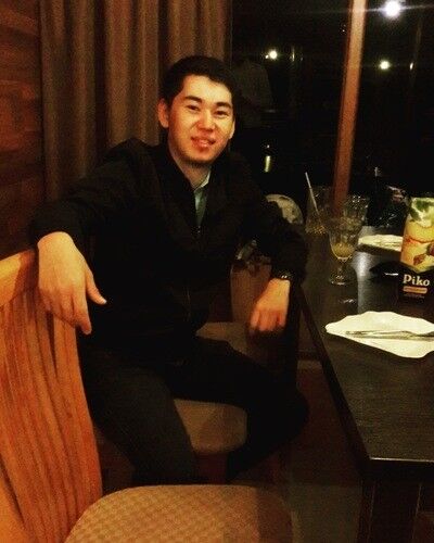  ,   Nauryzbek, 29 ,   ,   , c 
