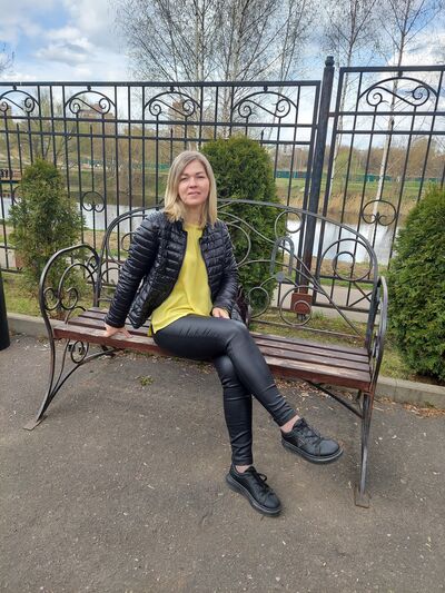  ,   Tatyana, 47 ,   c 