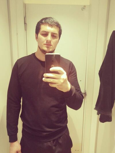  ,   Mehrubon, 32 ,   ,   