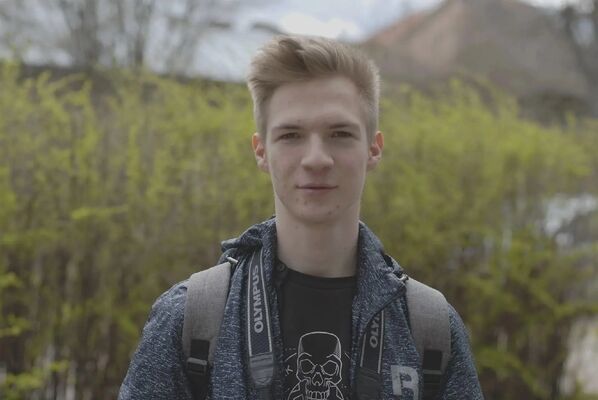  ,   Ilya, 23 ,   ,   , c , 