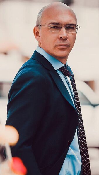  -,   Alex, 50 ,   ,   , 