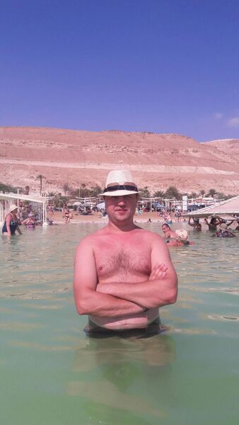  ,   Grigori, 47 ,   ,   