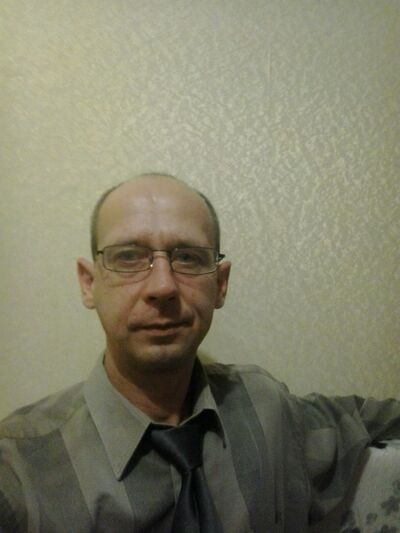  ,   AleX, 46 ,   ,   , c 