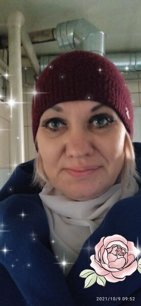  ,   Svetlana, 54 ,     