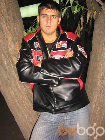  ,   Denis, 39 ,  