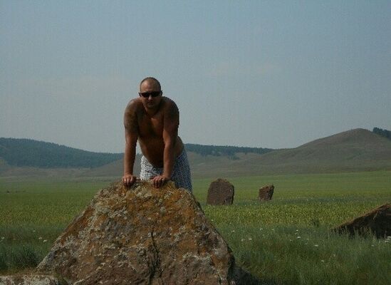  ,   Karlo, 49 ,     , c 