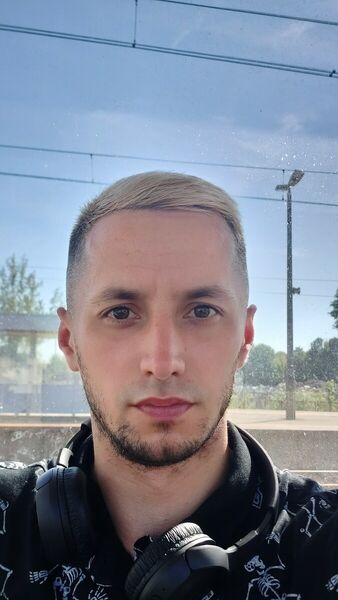  Sochaczew,   , 33 ,   ,   , c 