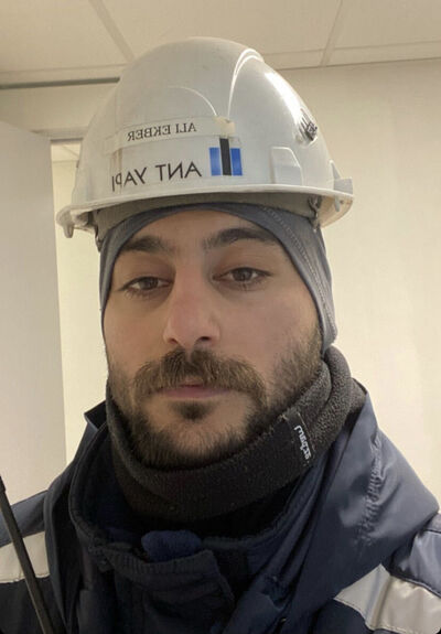  ,   Alakbar, 32 ,   ,   