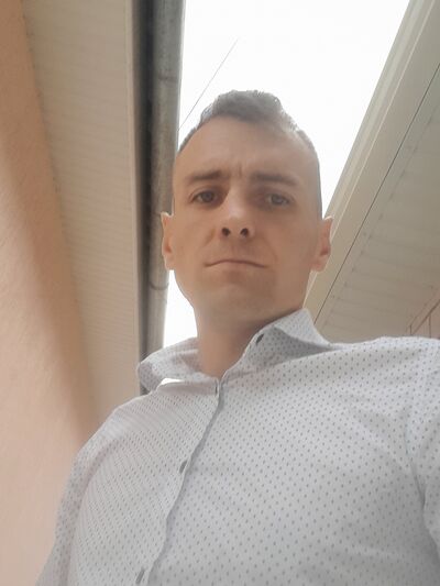  ,   Ionel, 30 ,   ,   
