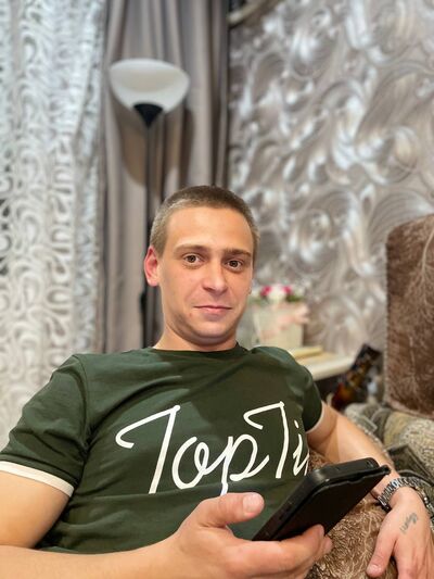  -,   Konstantin, 32 ,     , c 