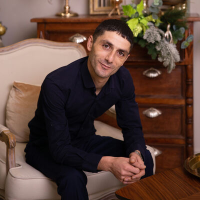  ,   ARTUR, 40 ,   c 