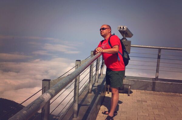  ,   Alex, 49 ,   ,   
