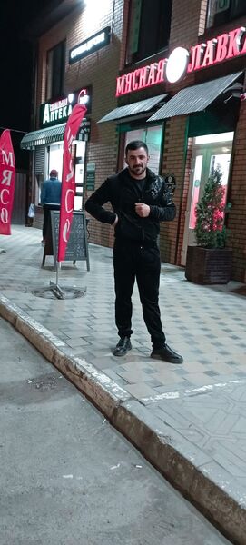 ,   Martin, 28 ,   ,   
