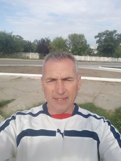  ,   Ruslan, 61 ,   ,   , c 