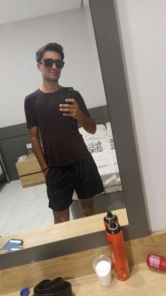  ,   Erhan, 23 ,   ,   