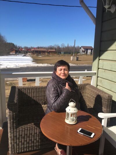  ,   Nina, 65 ,   