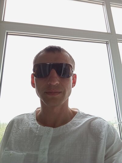  ,   Artem, 35 ,   ,   , c , 