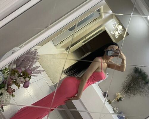  ,   Dina, 25 ,   ,   