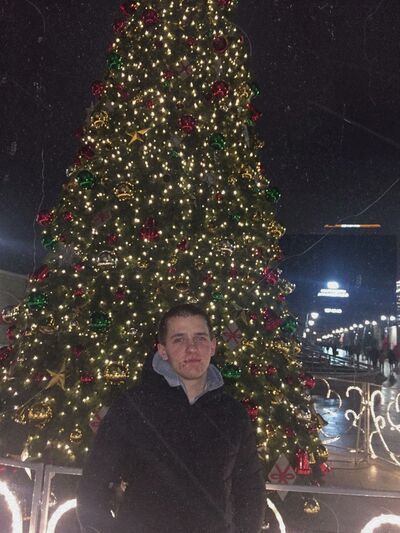  ,   Misha, 25 ,   ,   