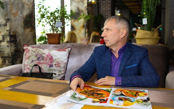  ,   Valeriy, 54 ,  
