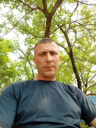  ,   Valeriy, 44 ,   ,   