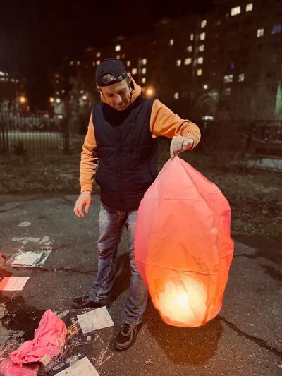  ,   Ilya, 33 ,   ,   