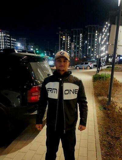  ,   Dilshodbek, 21 ,   ,   