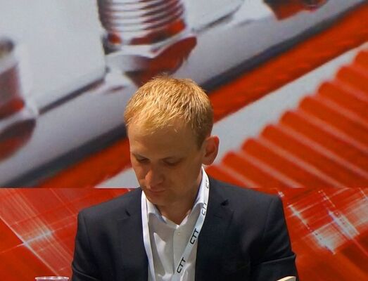  ,   Petr, 35 ,     
