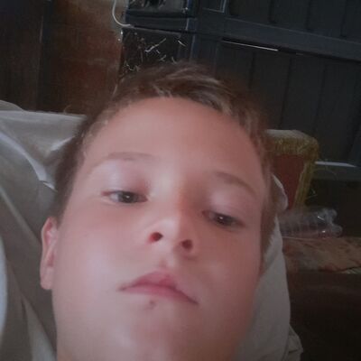  ,   Maxim, 34 ,   ,   
