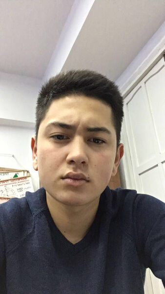  ,   Ilham, 25 ,   