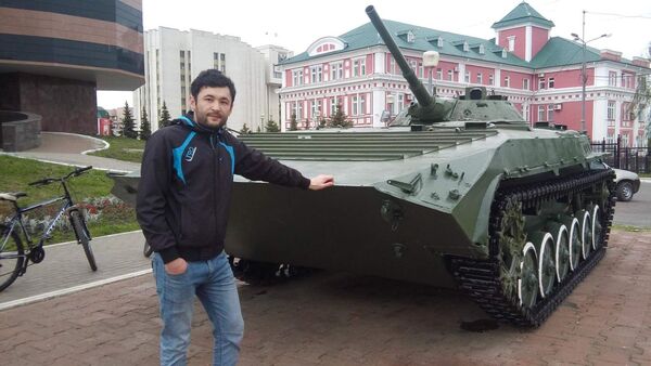  ,   Aslan, 33 ,   ,   
