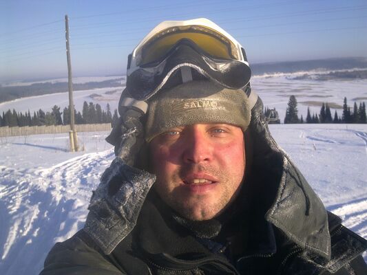  ,   Vlad, 49 ,   