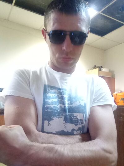  ,   Maxim, 34 ,   ,   , c 