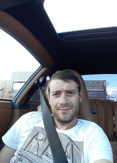  ,   Ghenadii, 41 ,   ,   