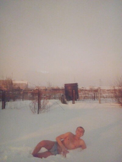  ,   MKG, 48 ,  
