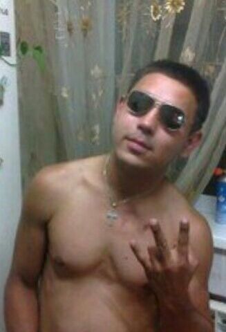  ,   Max, 34 ,   
