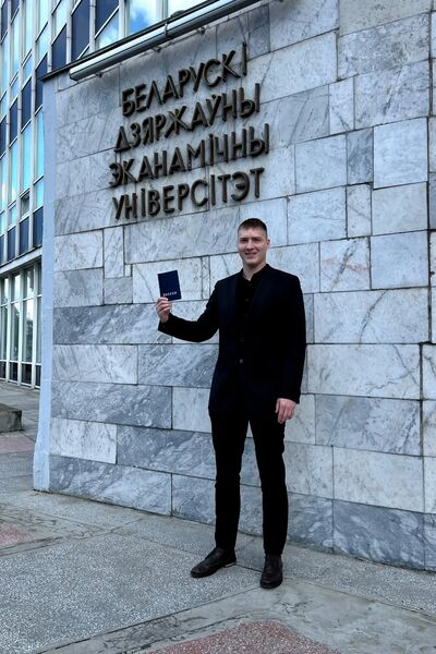  ,   Nikita, 28 ,   ,   