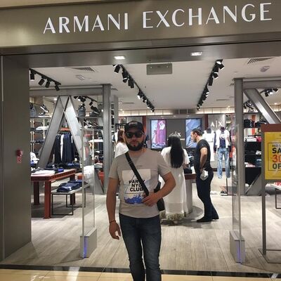  ,   Yurii, 42 ,   c 