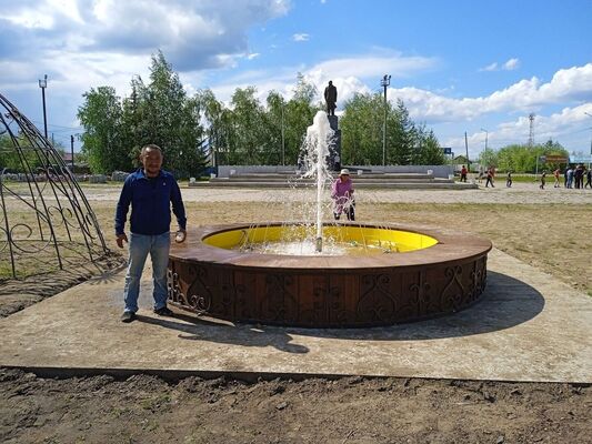  ,   Oleg, 42 ,   ,   