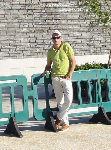  6872500  GoodwIN, 48 ,    