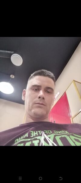  ,   Zhenyay, 38 ,   c 