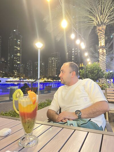 -,   Anar, 37 ,   ,   , 